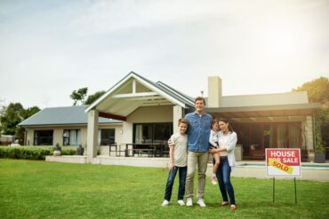 Aussies forgoing lifestyle for homes in record numbers 269011
